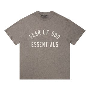 【3色現貨】FEAR OF GOD FOG ESSENTIALS 複線高街男女胸前LOGO字母印花短袖T恤
