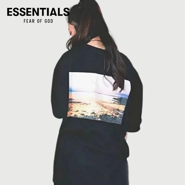 FEAR OF GOD FOG ESSENTIALS BOXY 複線加州限定沙灘相片短袖T恤 FEAR OF GOD FOG ESSENTIALS BOXY 複線加州限定沙灘相片短袖T恤
