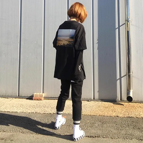 FEAR OF GOD FOG ESSENTIALS BOXY 複線加州限定沙灘相片短袖T恤 FEAR OF GOD FOG ESSENTIALS BOXY 複線加州限定沙灘相片短袖T恤