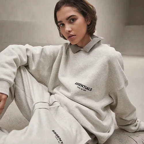 FOG FEAR OF GOD 複線 ESSENTIALS 高街男女情侶植絨小標背標 LOGO 圓領衛衣