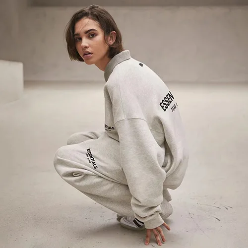 FOG FEAR OF GOD 複線 ESSENTIALS 高街男女情侶植絨小標背標 LOGO 圓領衛衣